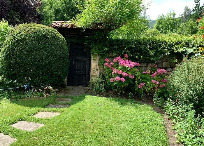 Remanso Del Rio Saja * Renedo De Cabuerniga